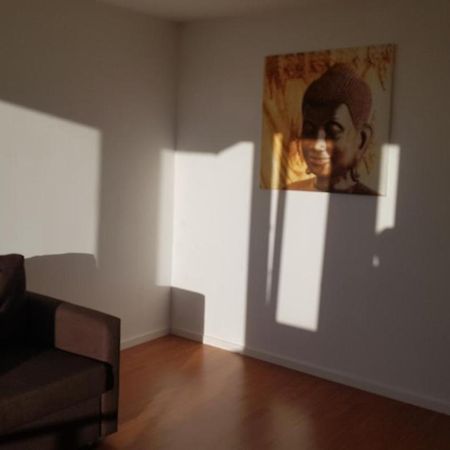 Milbertshofen Z Balkonem Appartement München Buitenkant foto